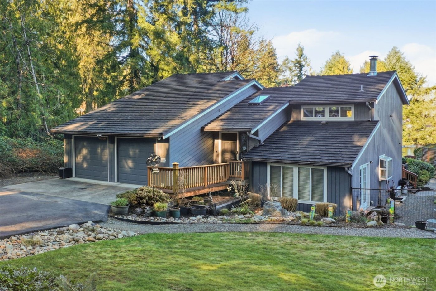 22534 SE 304th Place , Black Diamond, WA 98010