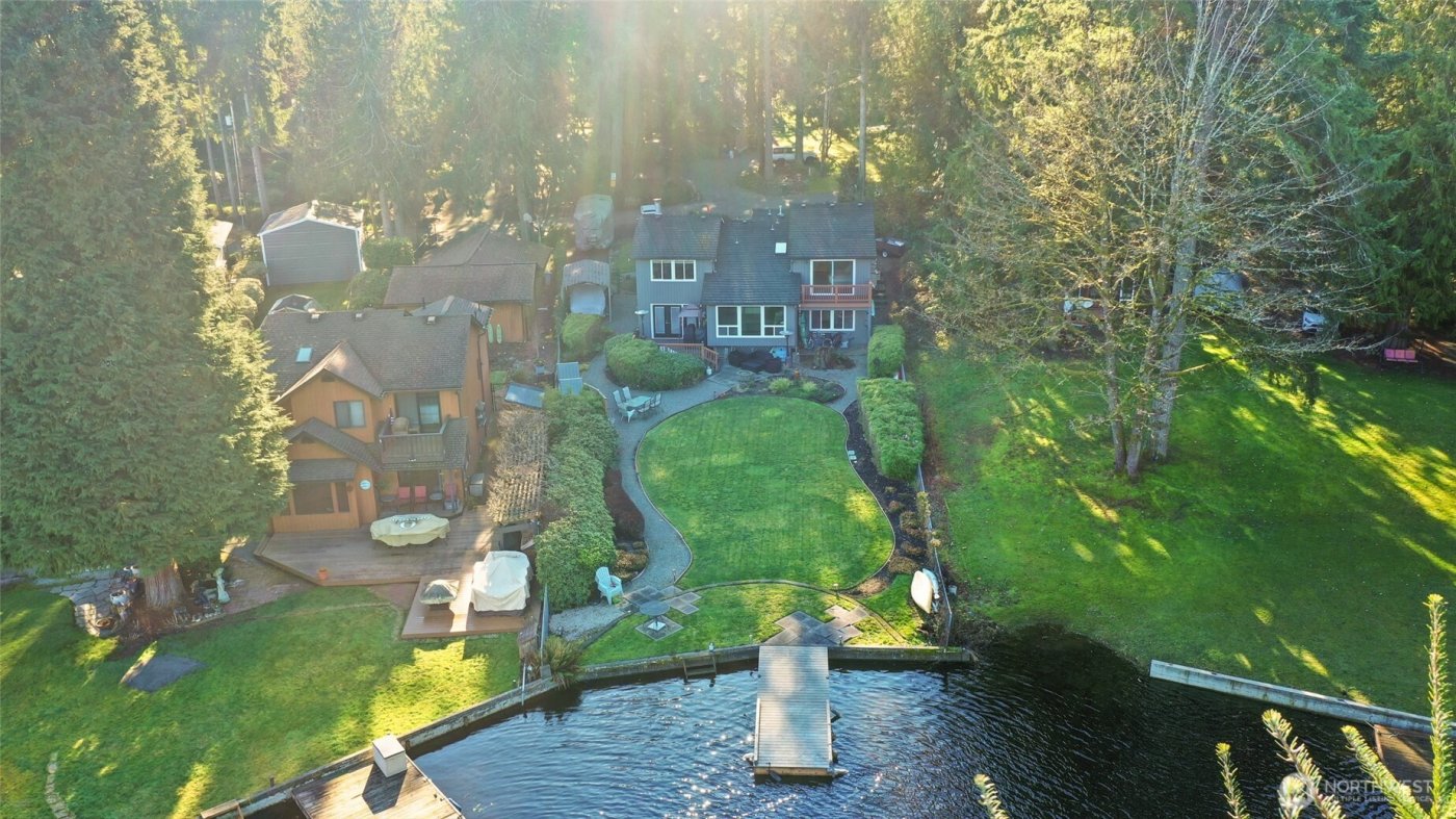 22534 SE 304th Place , Black Diamond, WA 98010