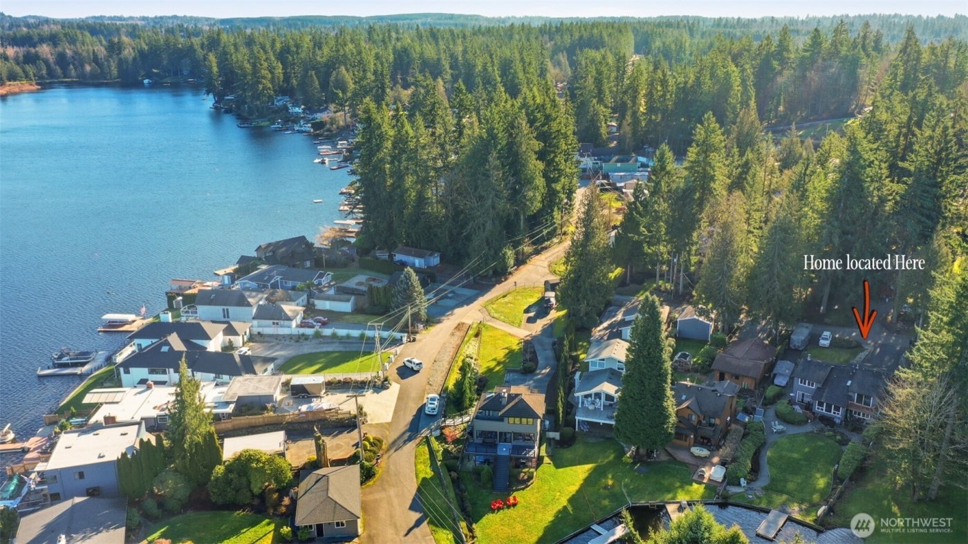 22534 SE 304th Place , Black Diamond, WA 98010