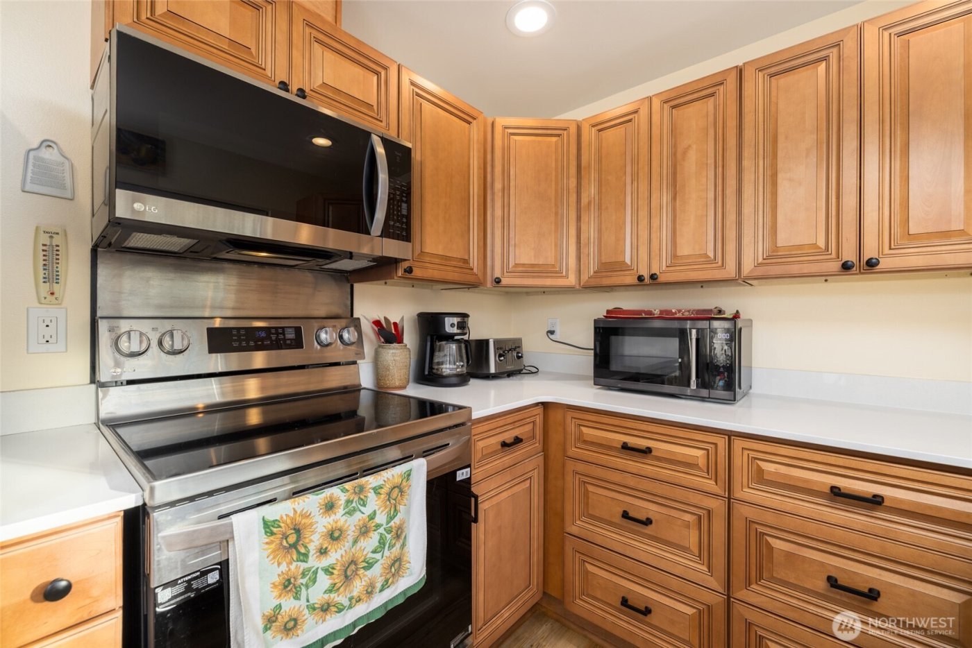 2012 E Belair Drive , Mount Vernon, WA 98273