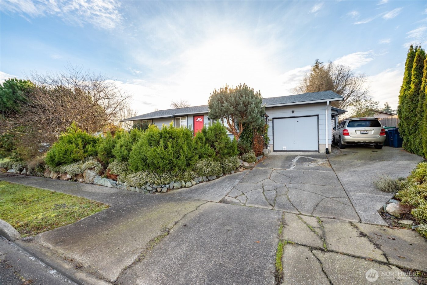 2012 E Belair Drive , Mount Vernon, WA 98273