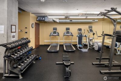 2720 3rd Avenue #505, Seattle, WA 98121 - Photo 16