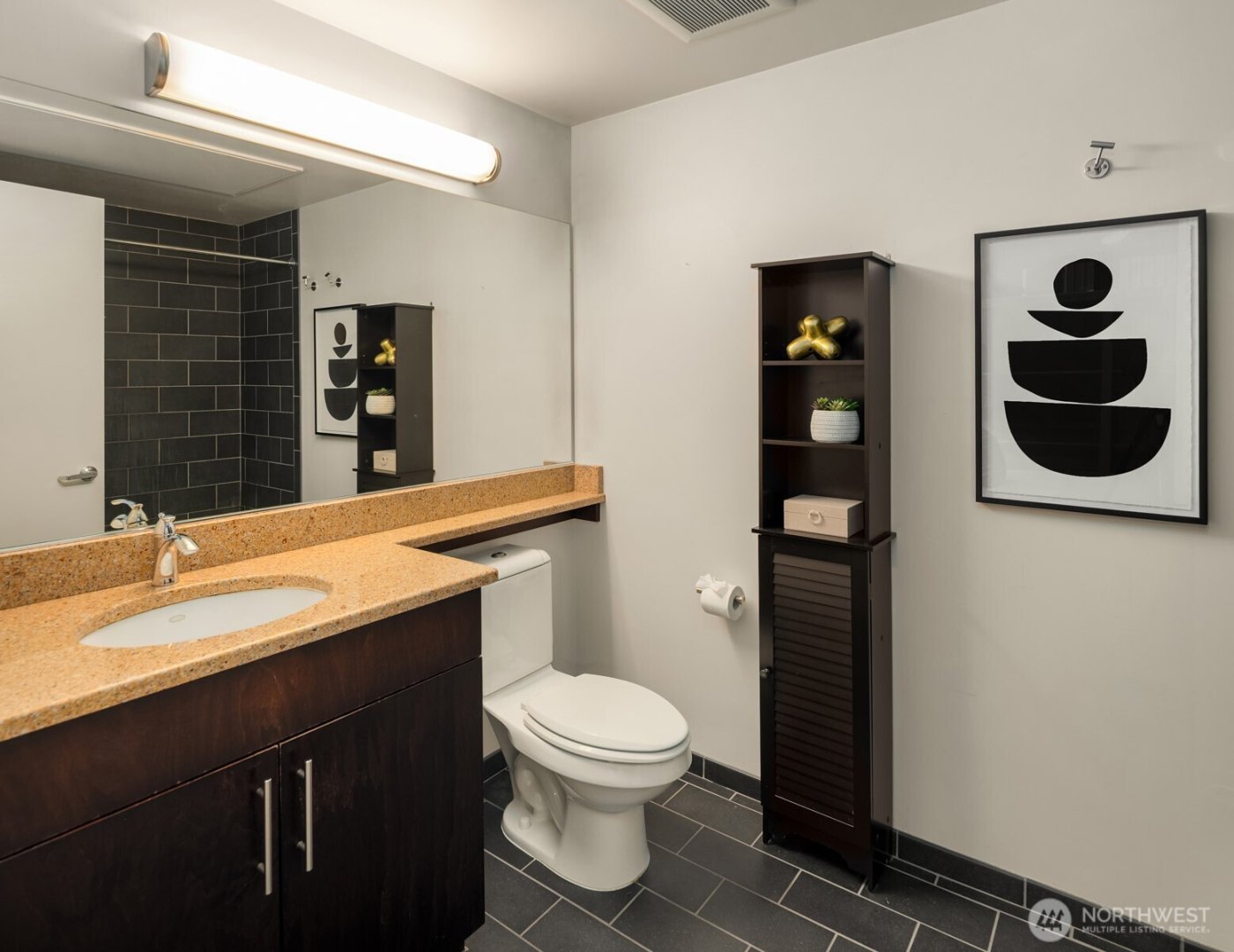 2720 3rd Avenue #505, Seattle, WA 98121