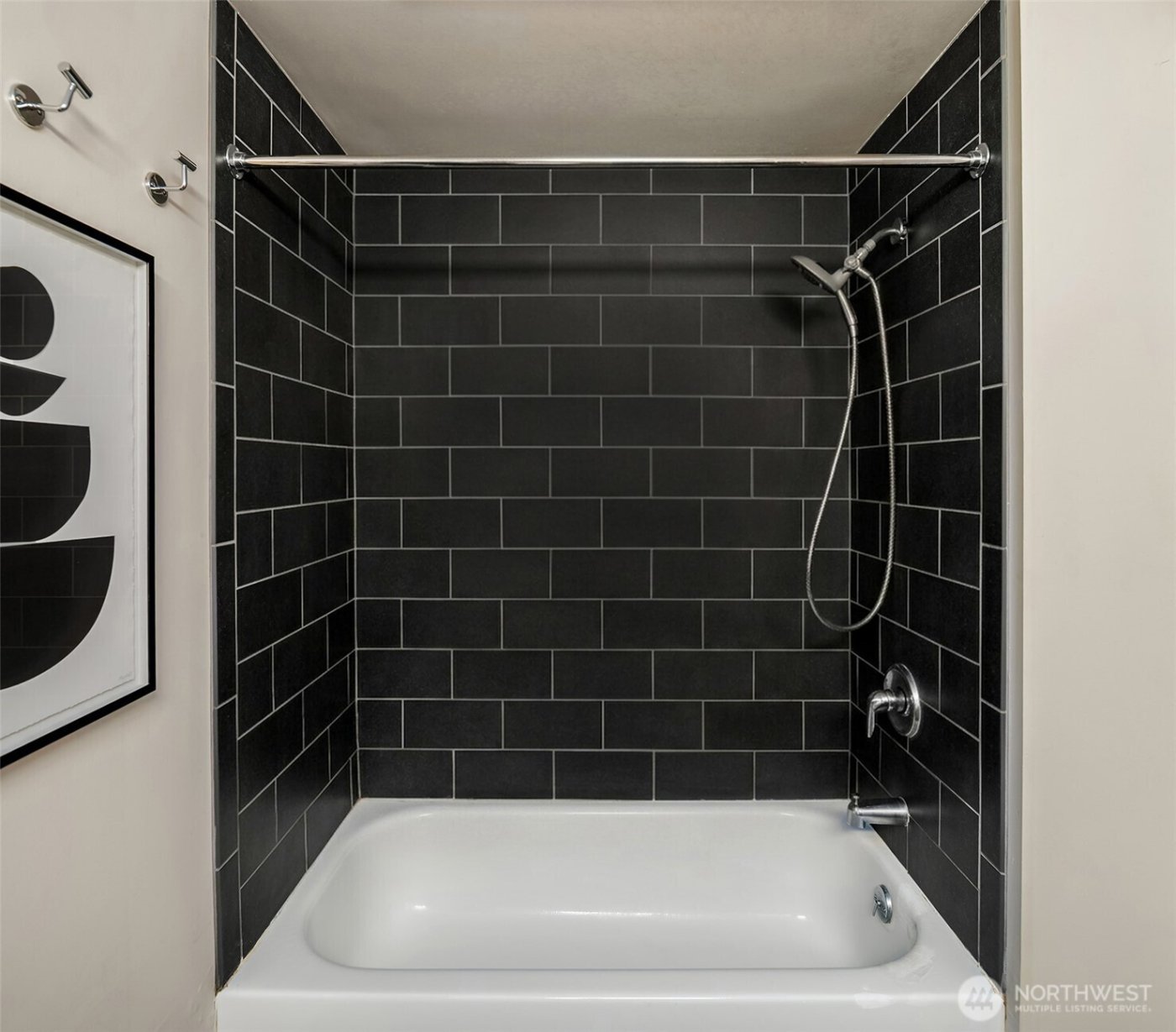 2720 3rd Avenue #505, Seattle, WA 98121