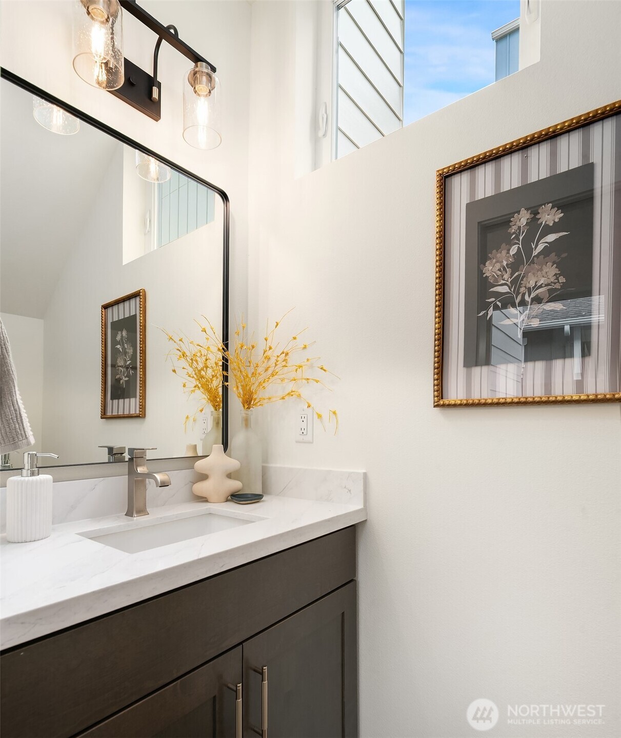 12002 20th Street NE #3, Seattle, WA 98125