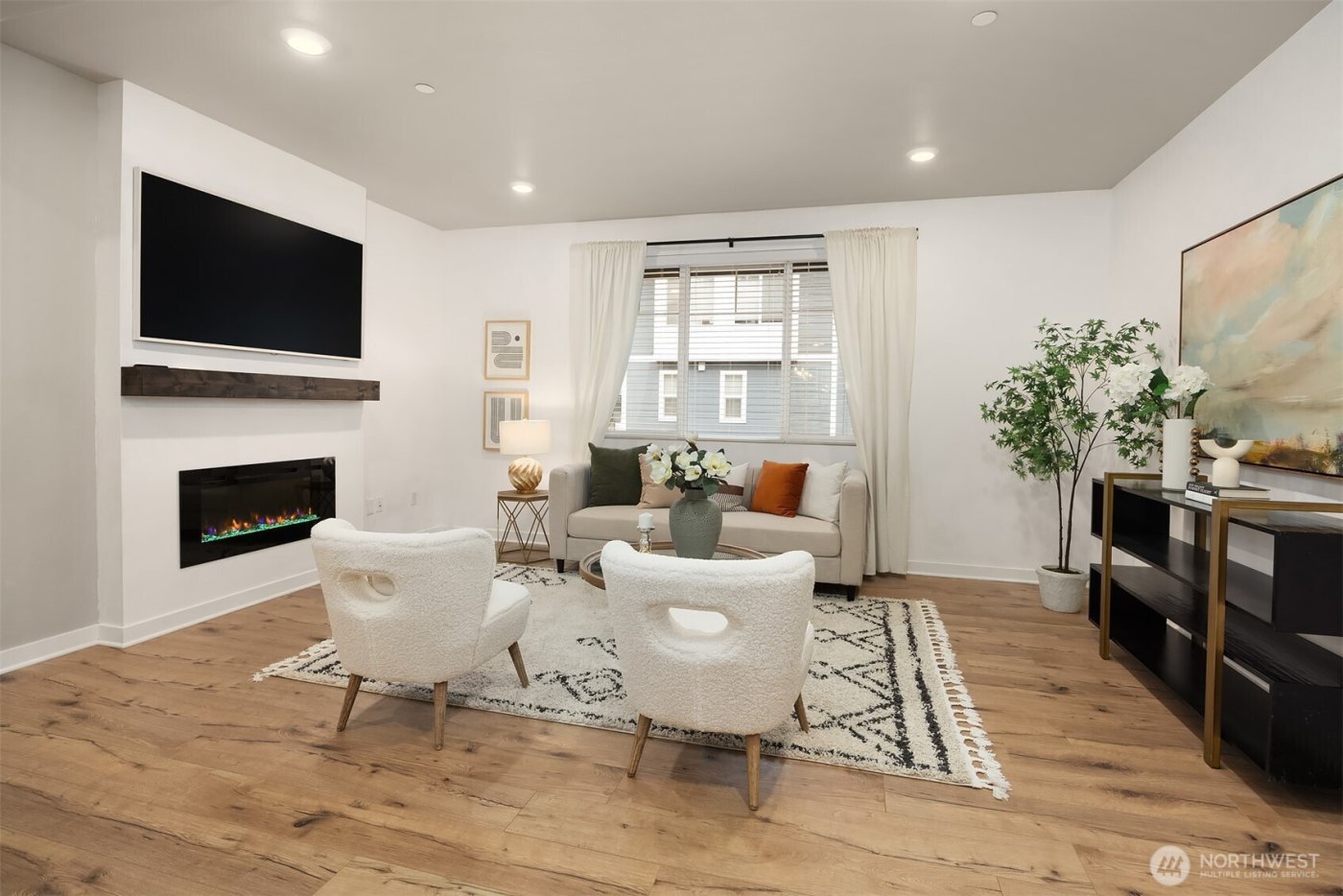 22924 80th Place W #B, Edmonds, WA 98026