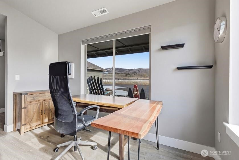 44430 Lupine Drive N, Wilbur, WA 99185