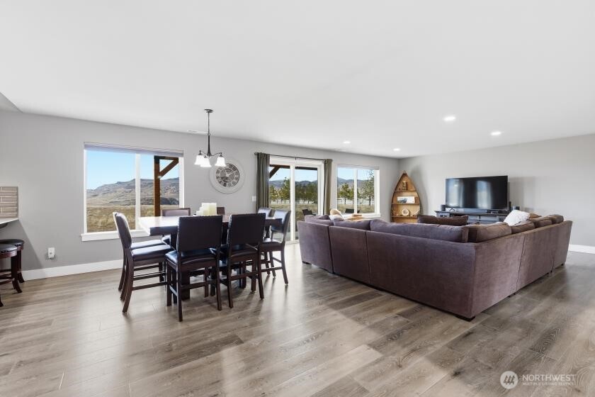 44430 Lupine Drive N, Wilbur, WA 99185