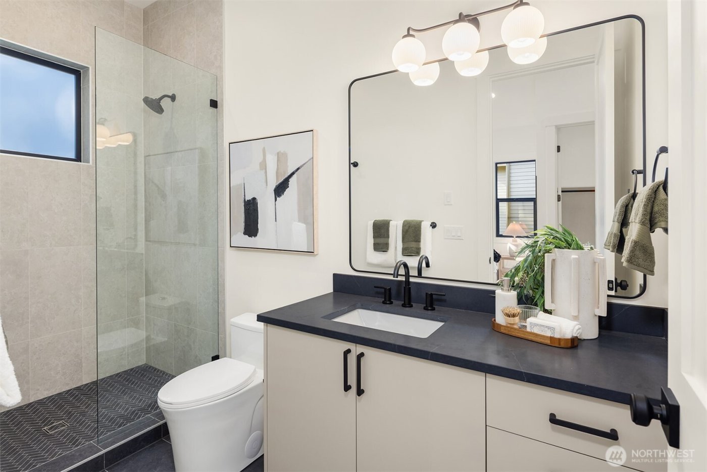 15014 SE 22nd Street , Bellevue, WA 98007