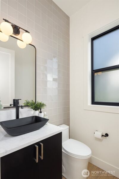 15016 SE 22nd Street , Bellevue, WA 98007 - Photo 9