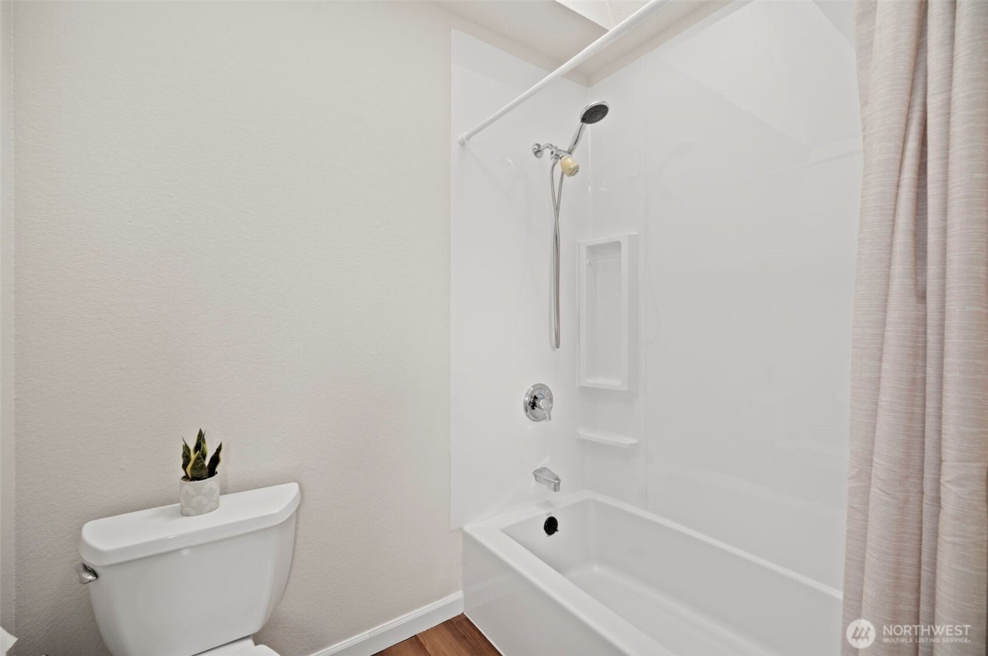 5615 114th Street SW, Mukilteo, WA 98275