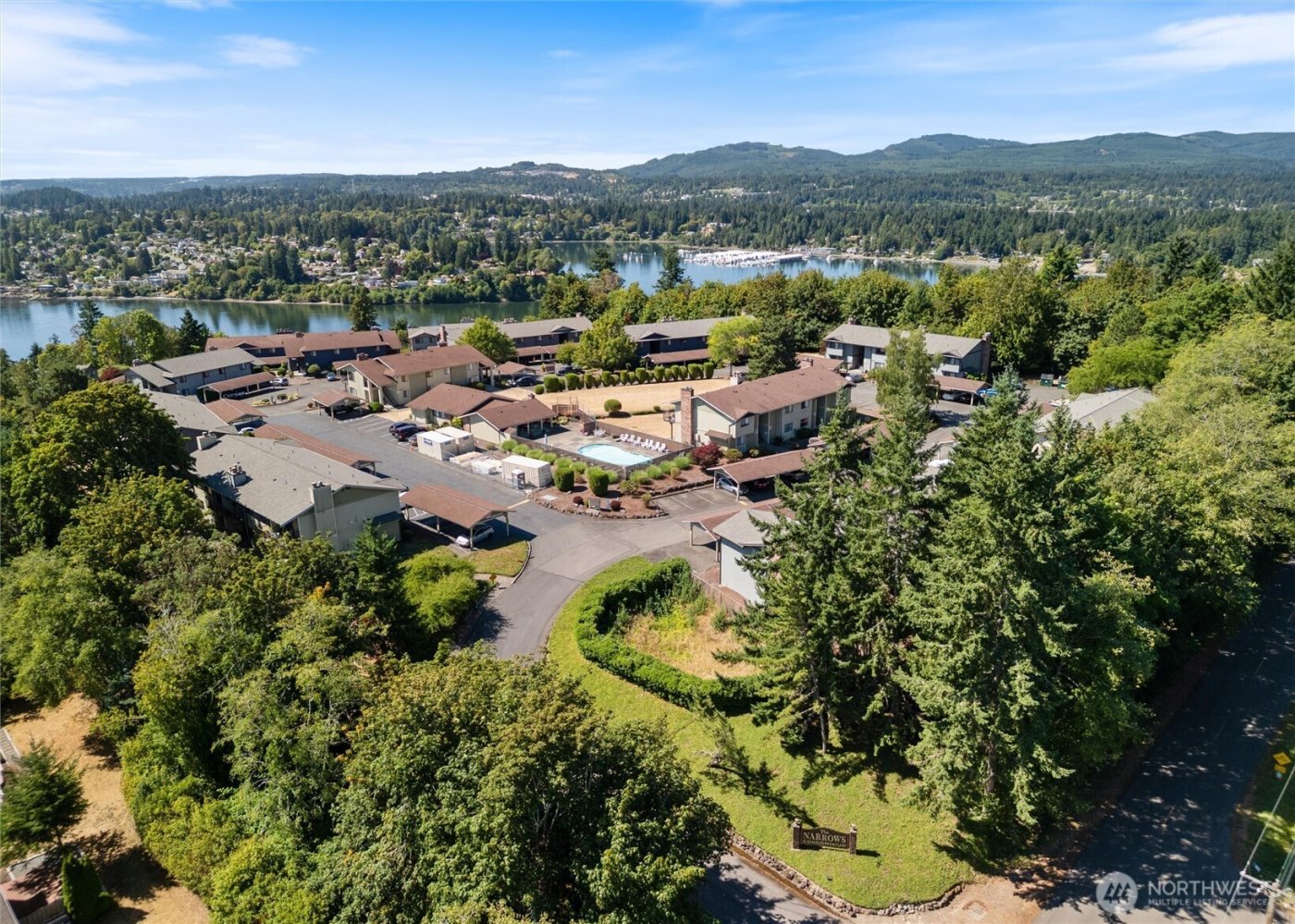 3560 Narrows View Lane NE #202, Bremerton, WA 98310