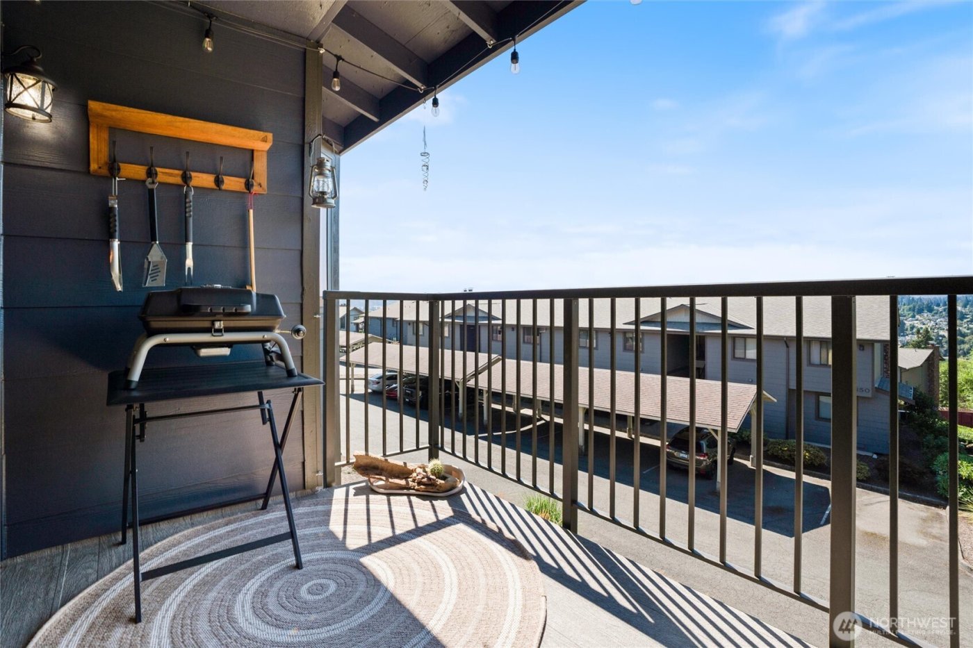 3560 Narrows View Lane NE #202, Bremerton, WA 98310