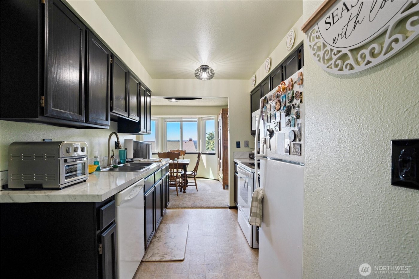 3560 Narrows View Lane NE #202, Bremerton, WA 98310