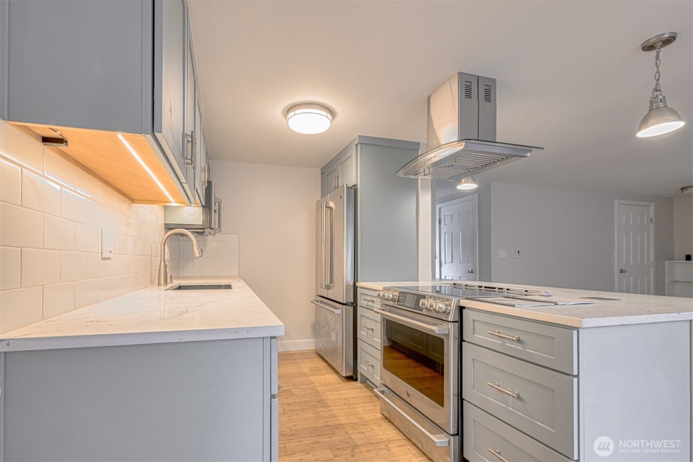 3834 175th Avenue NE #A202, Redmond, WA 98052