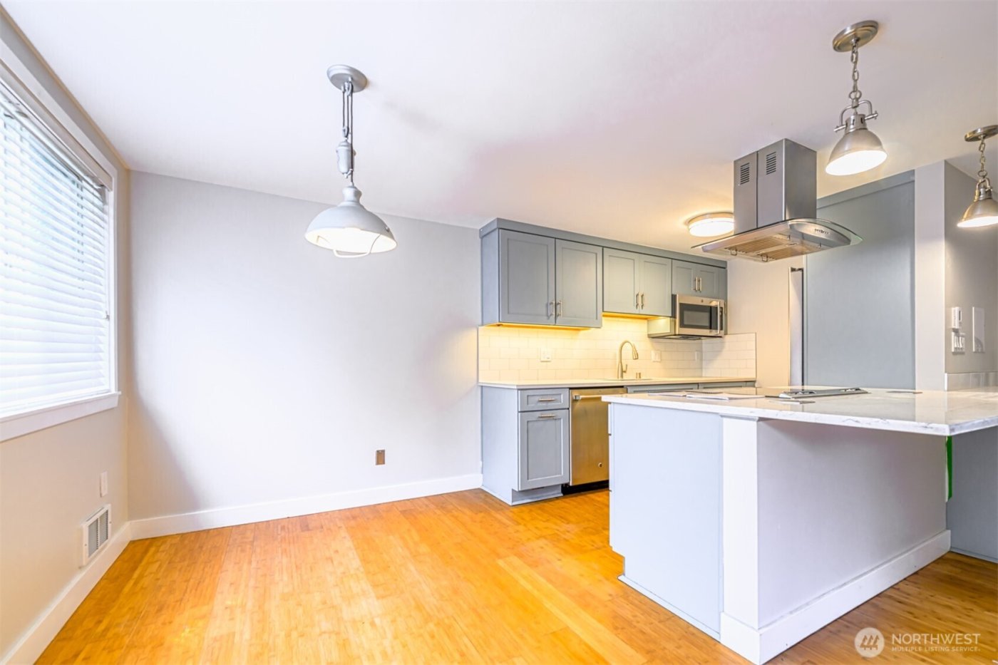 3834 175th Avenue NE #A202, Redmond, WA 98052