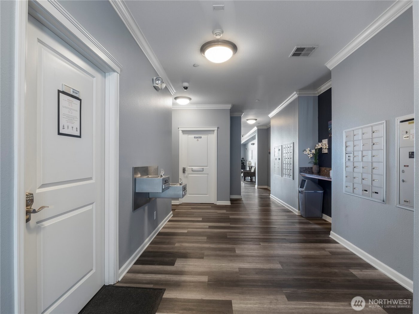 320 E 32nd Street #105, Tacoma, WA 98404