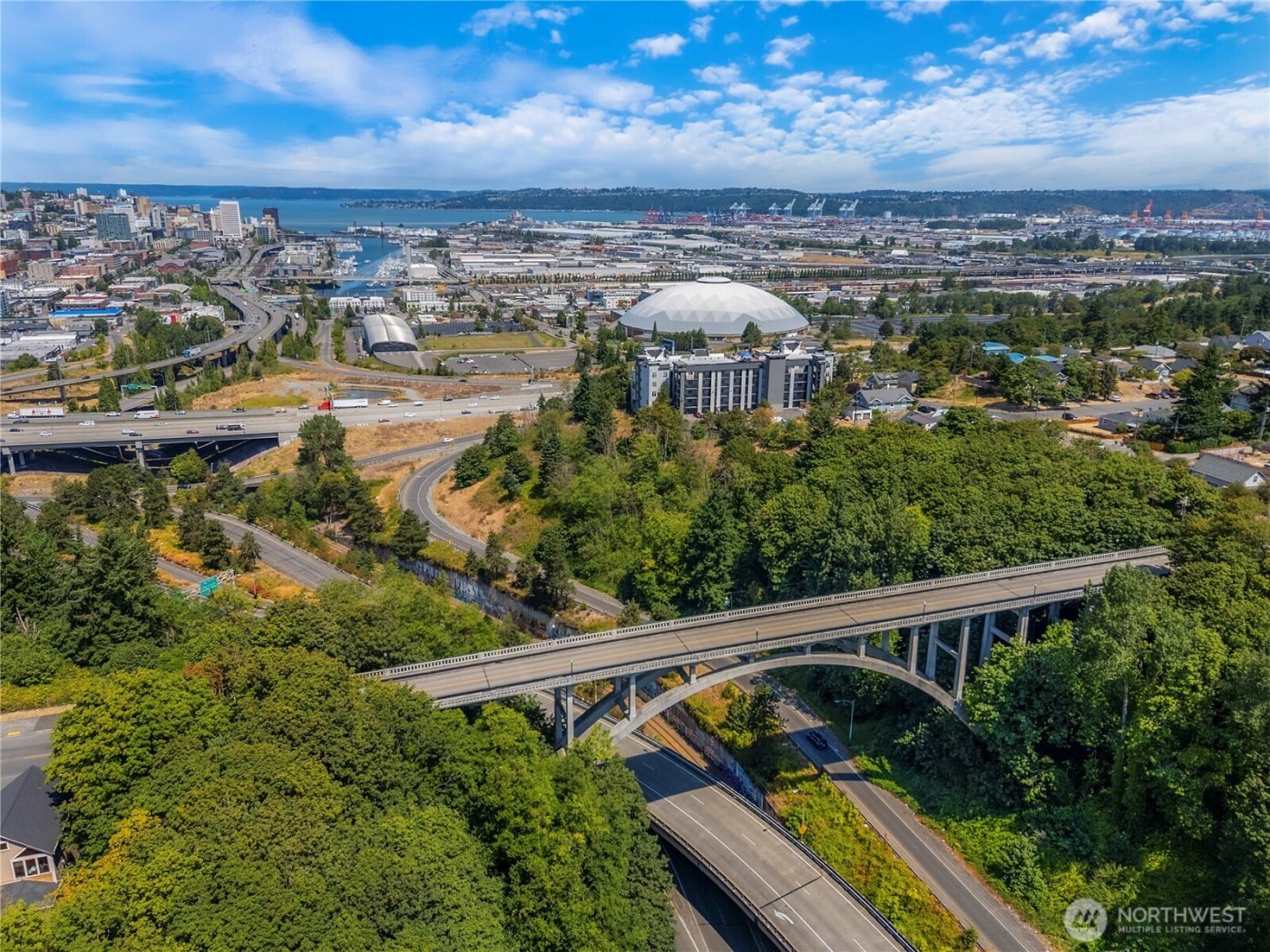 320 E 32nd Street #105, Tacoma, WA 98404