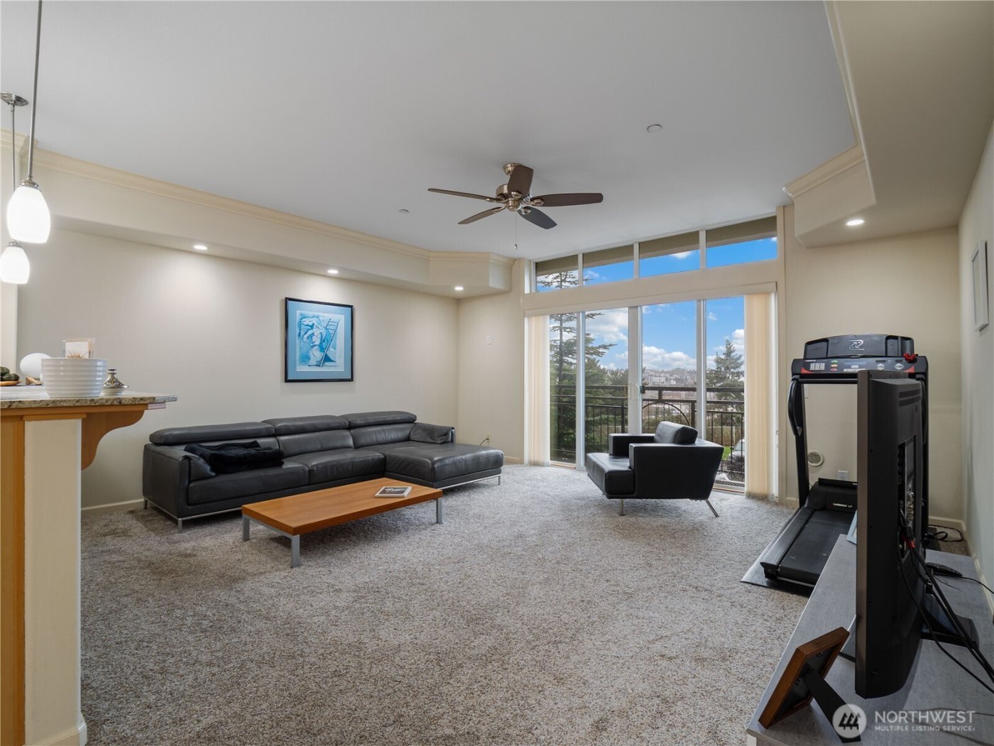 320 E 32nd Street #105, Tacoma, WA 98404