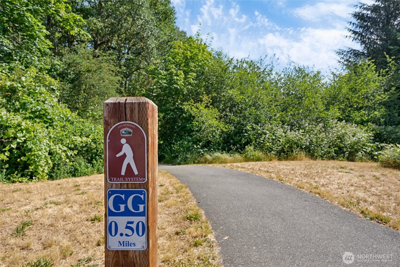 2147 Hammond Avenue #B10, Dupont, WA 98327