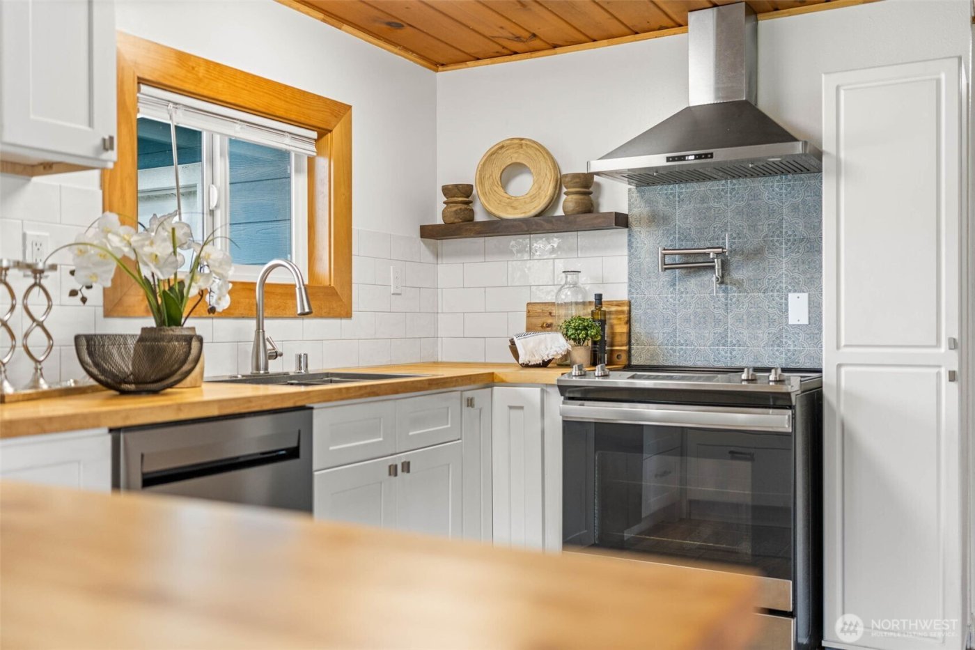 2316 S Pleasant Drive , Westport, WA 98595