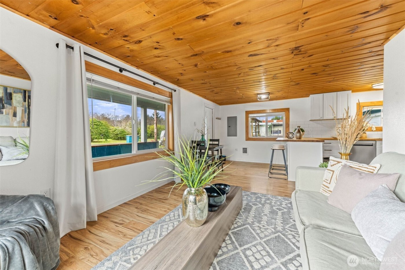 2316 S Pleasant Drive , Westport, WA 98595