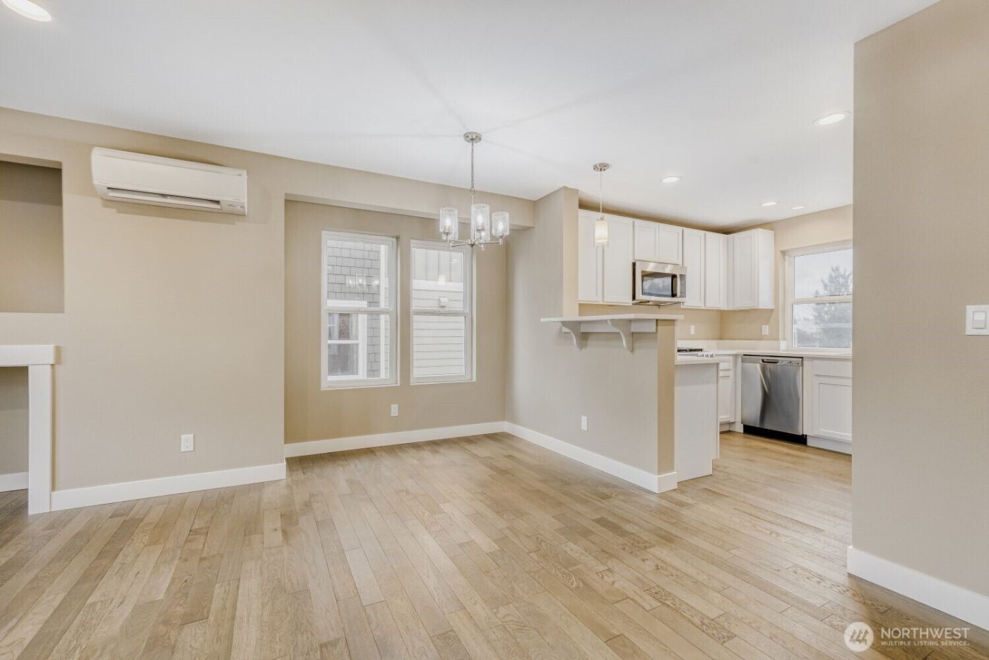 3403 S 144th Lane , Tukwila, WA 98168-5147