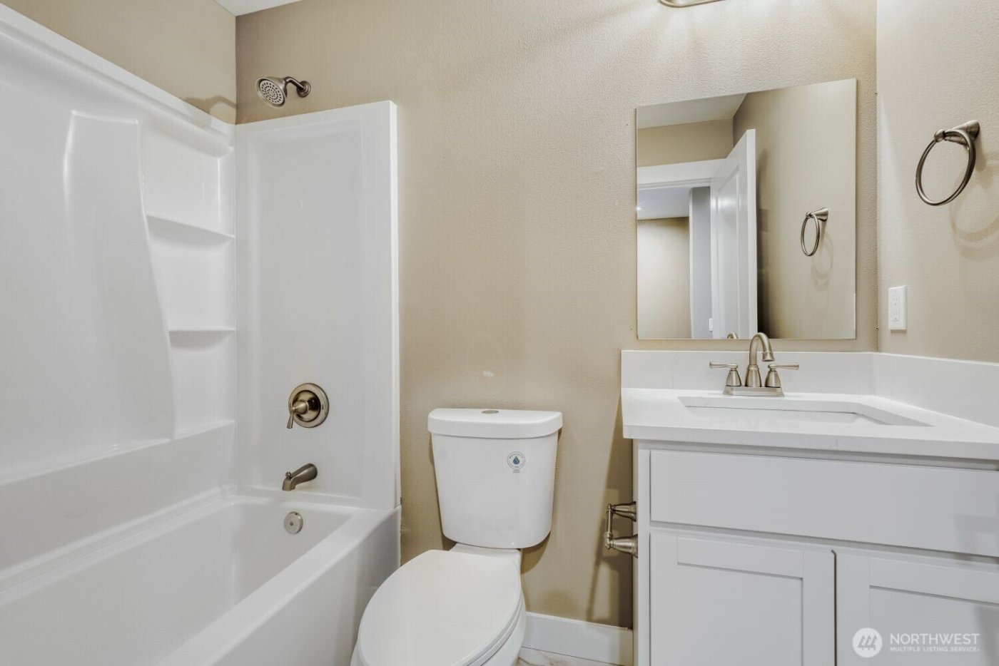 3403 S 144th Lane , Tukwila, WA 98168-5147
