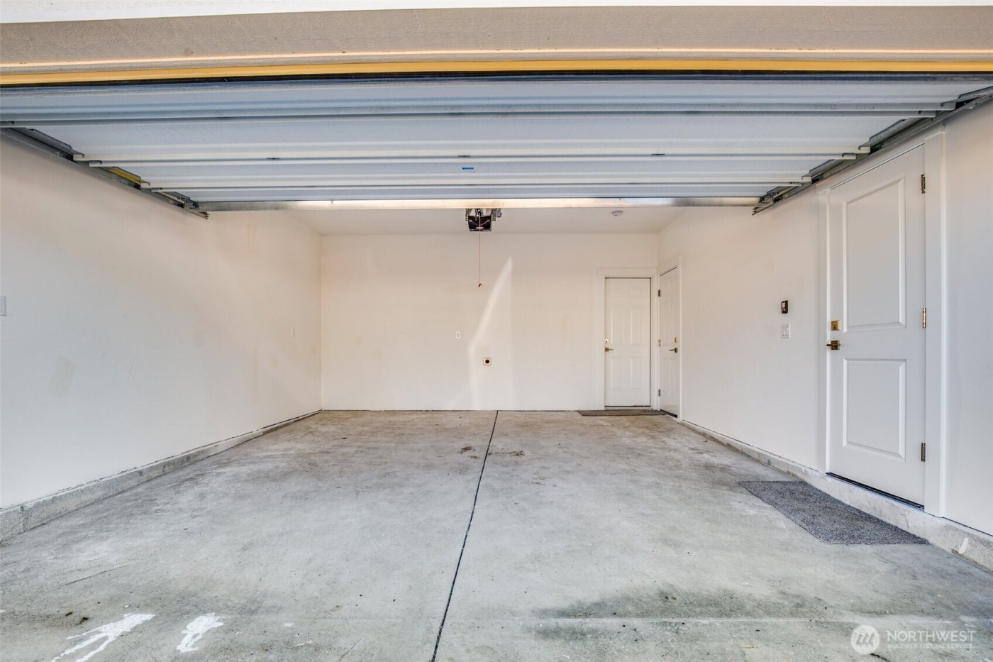 3403 S 144th Lane , Tukwila, WA 98168-5147