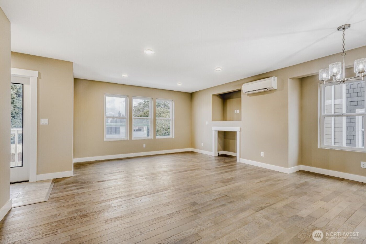 3403 S 144th Lane , Tukwila, WA 98168-5147