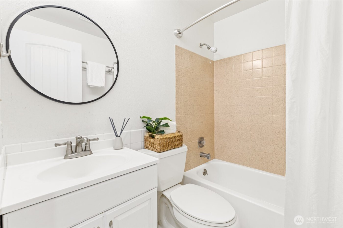 2020 Grant Avenue S #A202, Renton, WA 98055