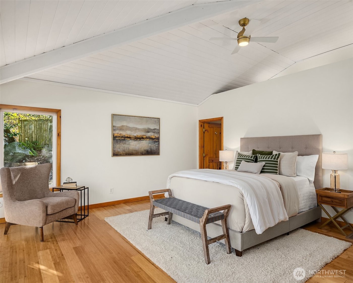 24025 75th Avenue SE, Woodinville, WA 98072