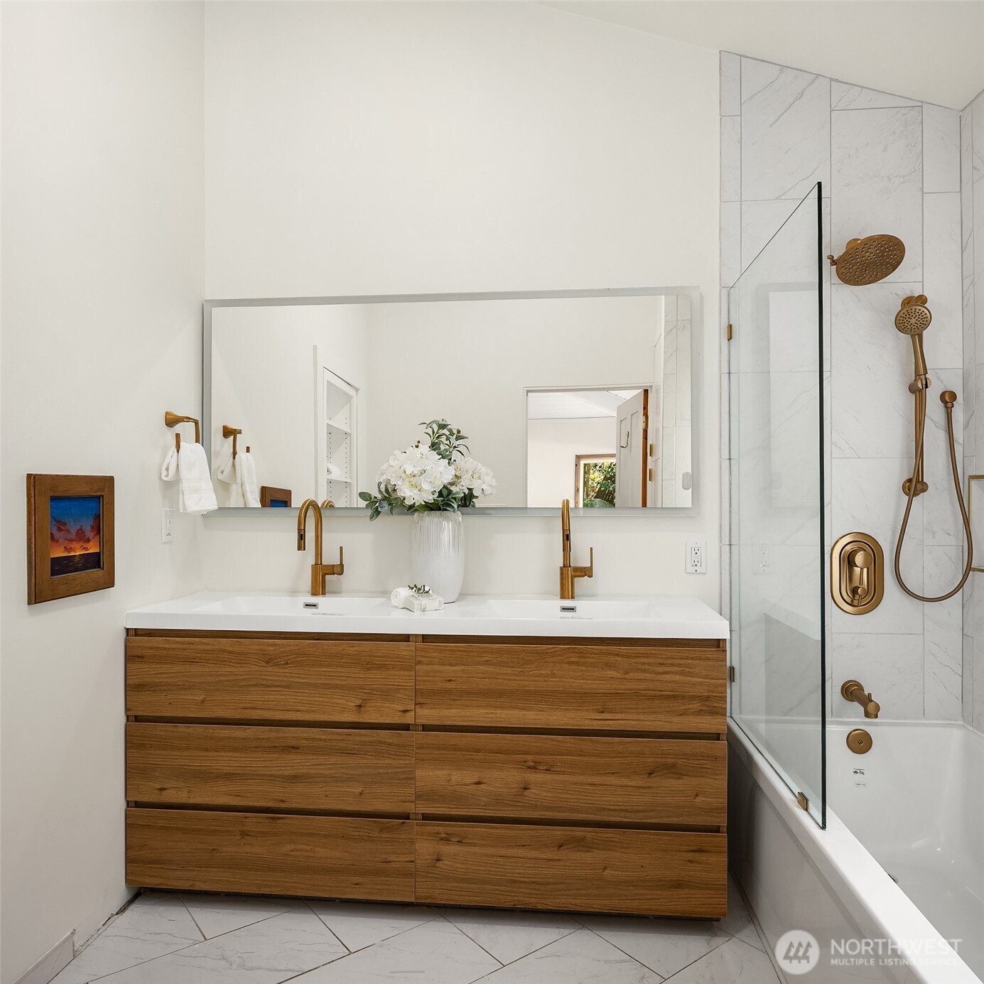 24025 75th Avenue SE, Woodinville, WA 98072