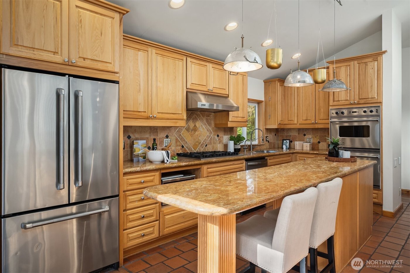 24025 75th Avenue SE, Woodinville, WA 98072