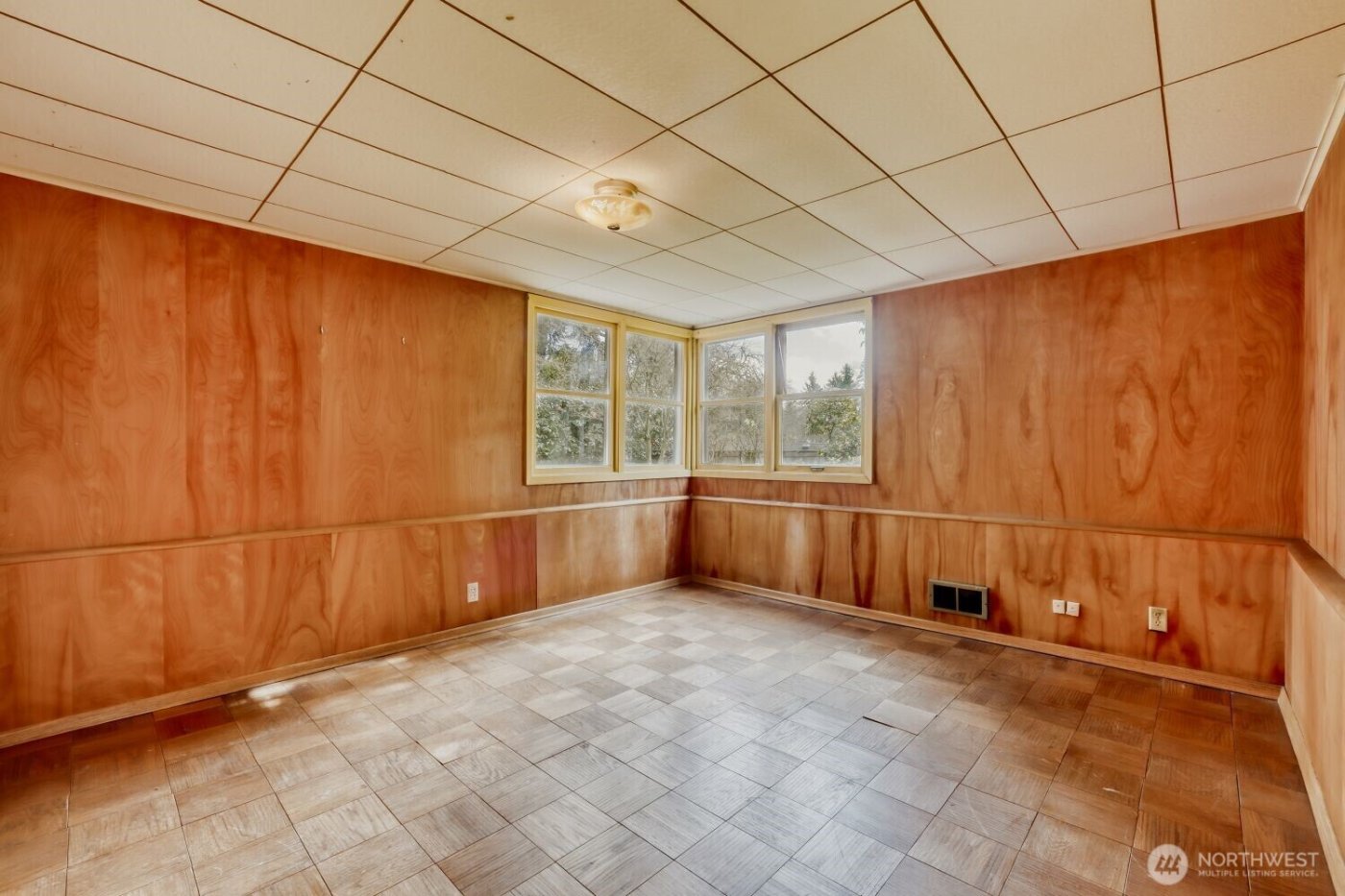 4573 Purdue Avenue NE, Seattle, WA 98105-2141