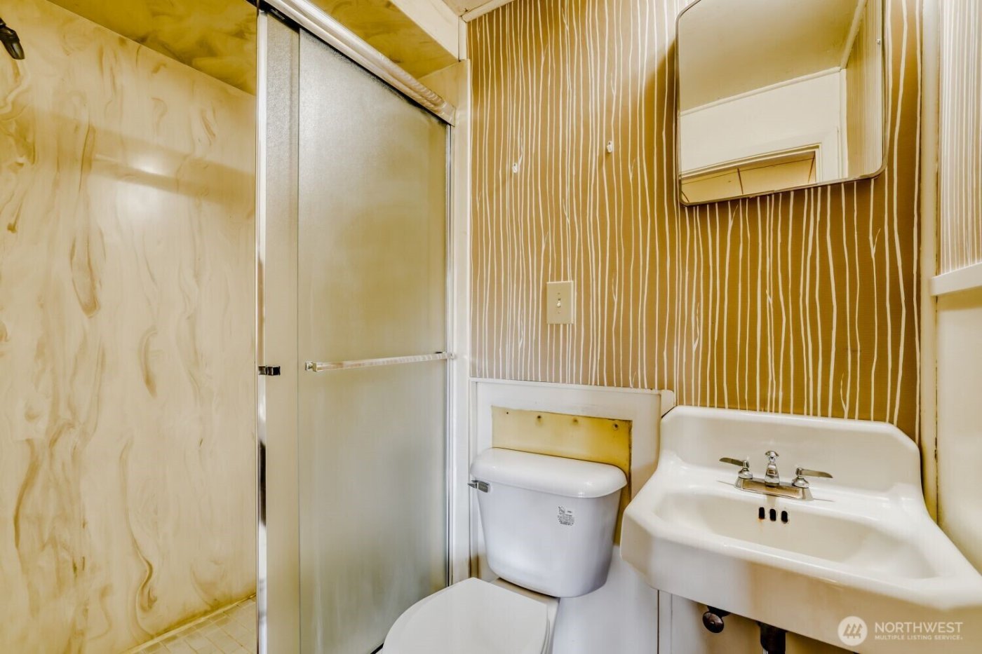 4573 Purdue Avenue NE, Seattle, WA 98105-2141