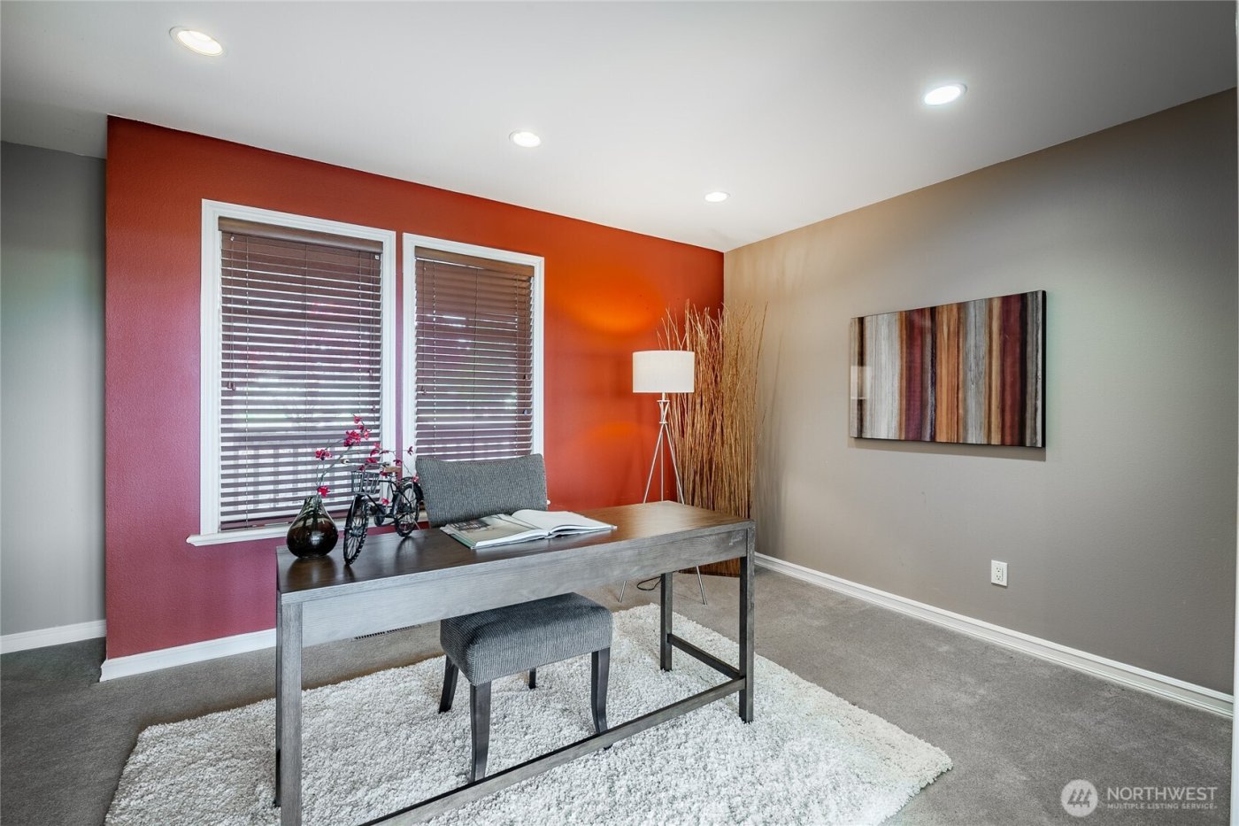 8124 Comox Rd , Blaine, WA 98230