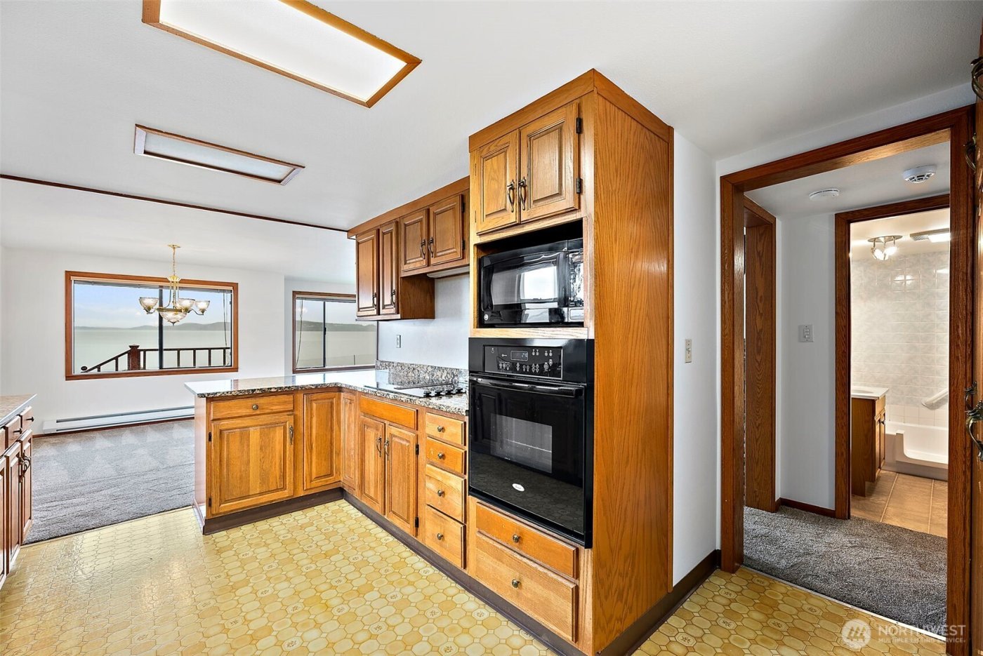 2312 Lafayette Street , Steilacoom, WA 98388