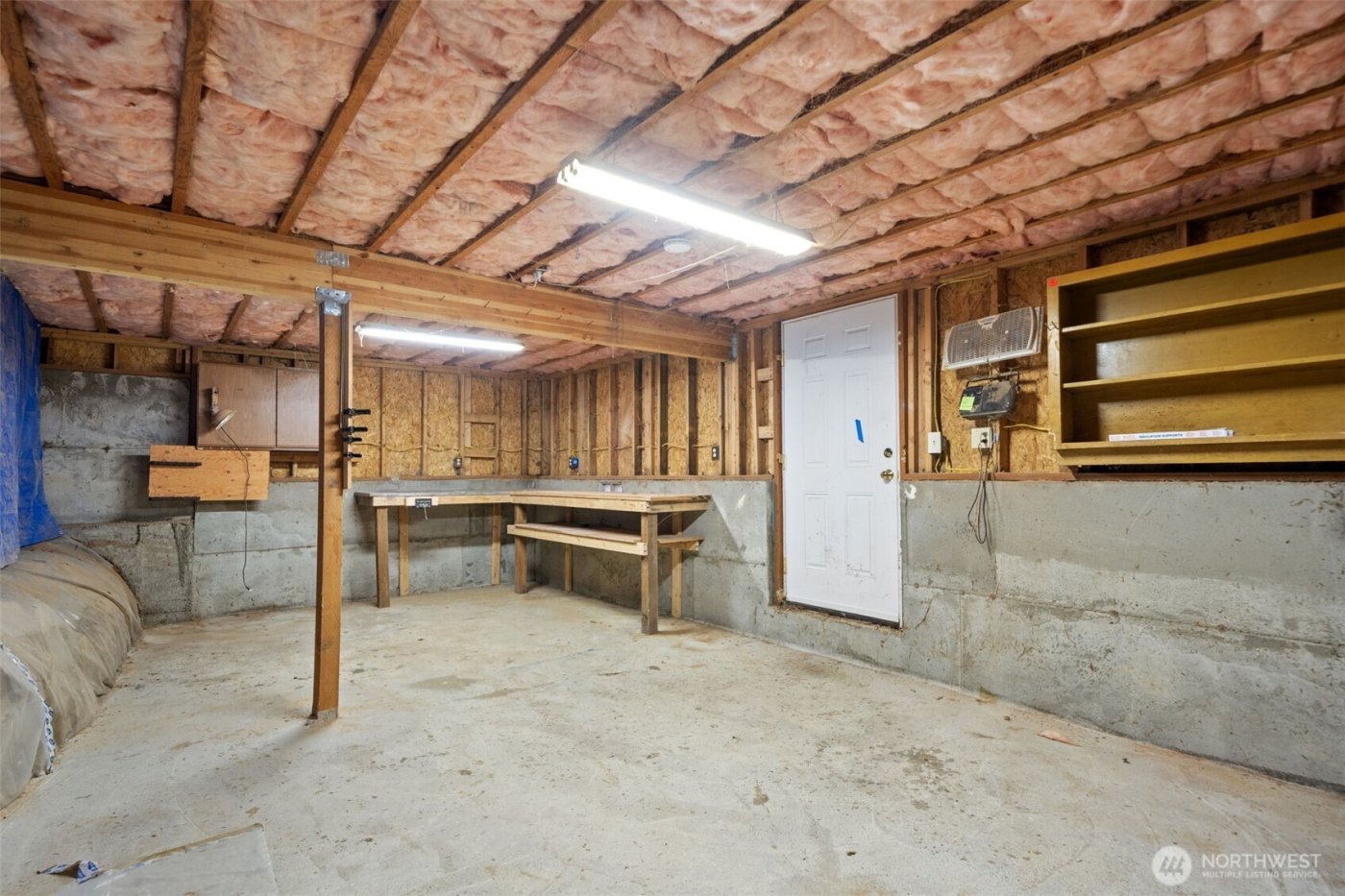 565 NE Ormsby Way , Bremerton, WA 98311