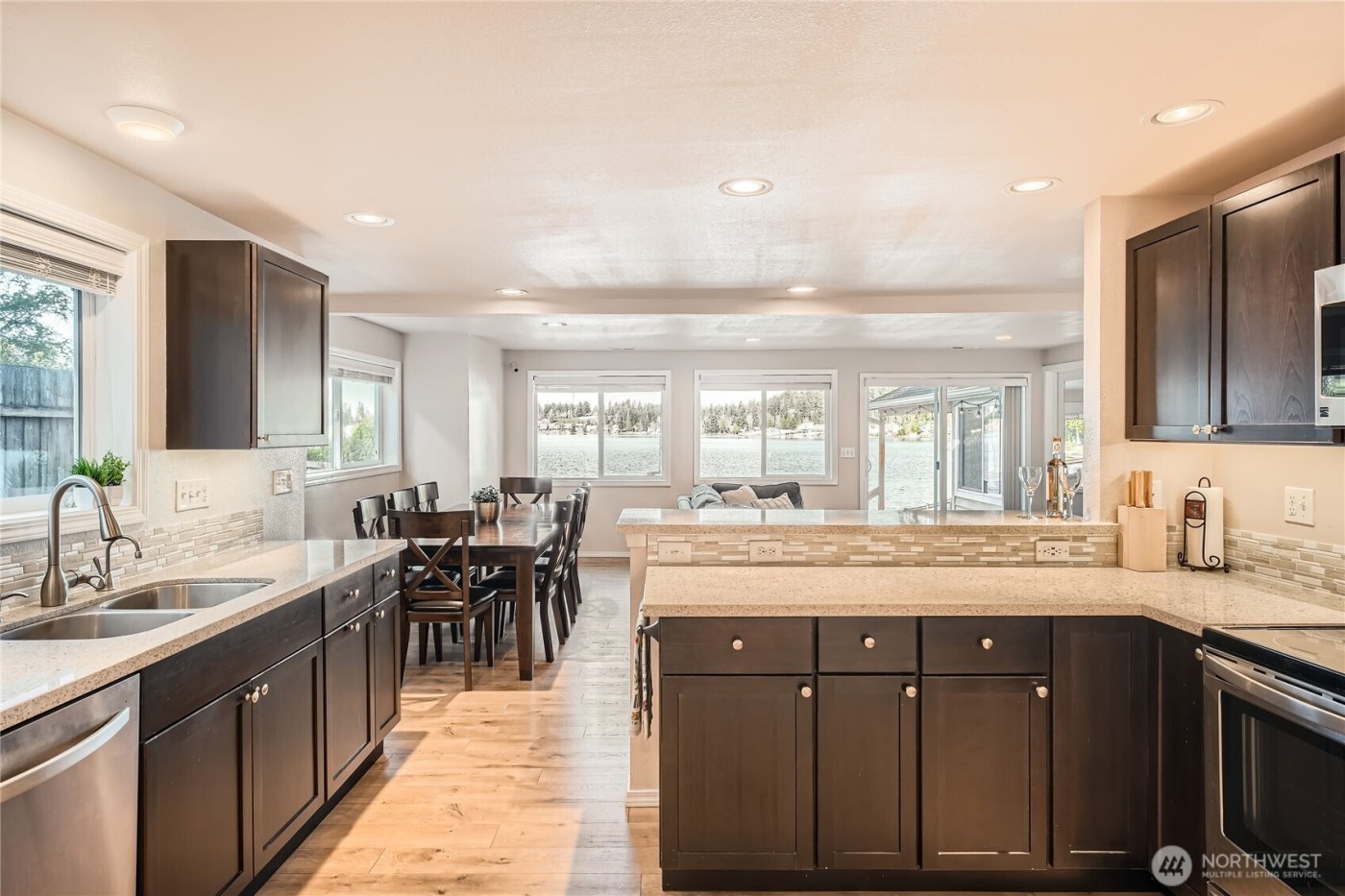 12418 Clear Lake North Road E, Eatonville, WA 98328