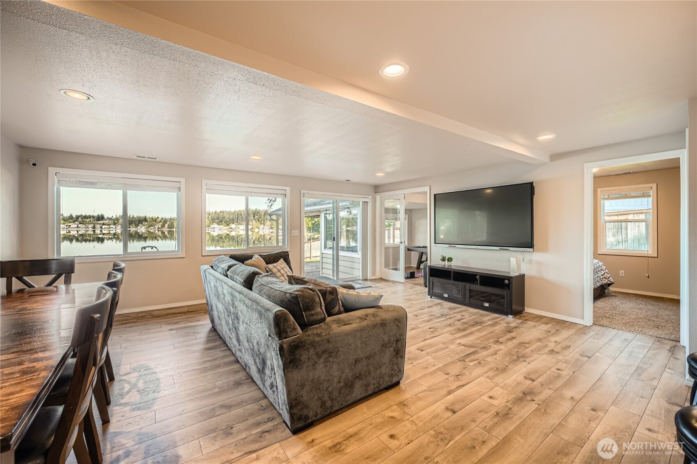 12418 Clear Lake North Road E, Eatonville, WA 98328