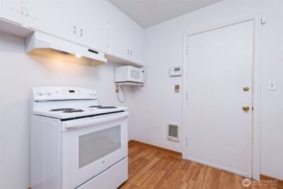 7212 S Bell Street , Tacoma, WA 98408 - Photo 7