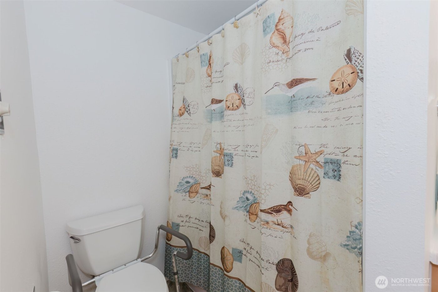 3570 Narrows View Lane #104, Bremerton, WA 98310