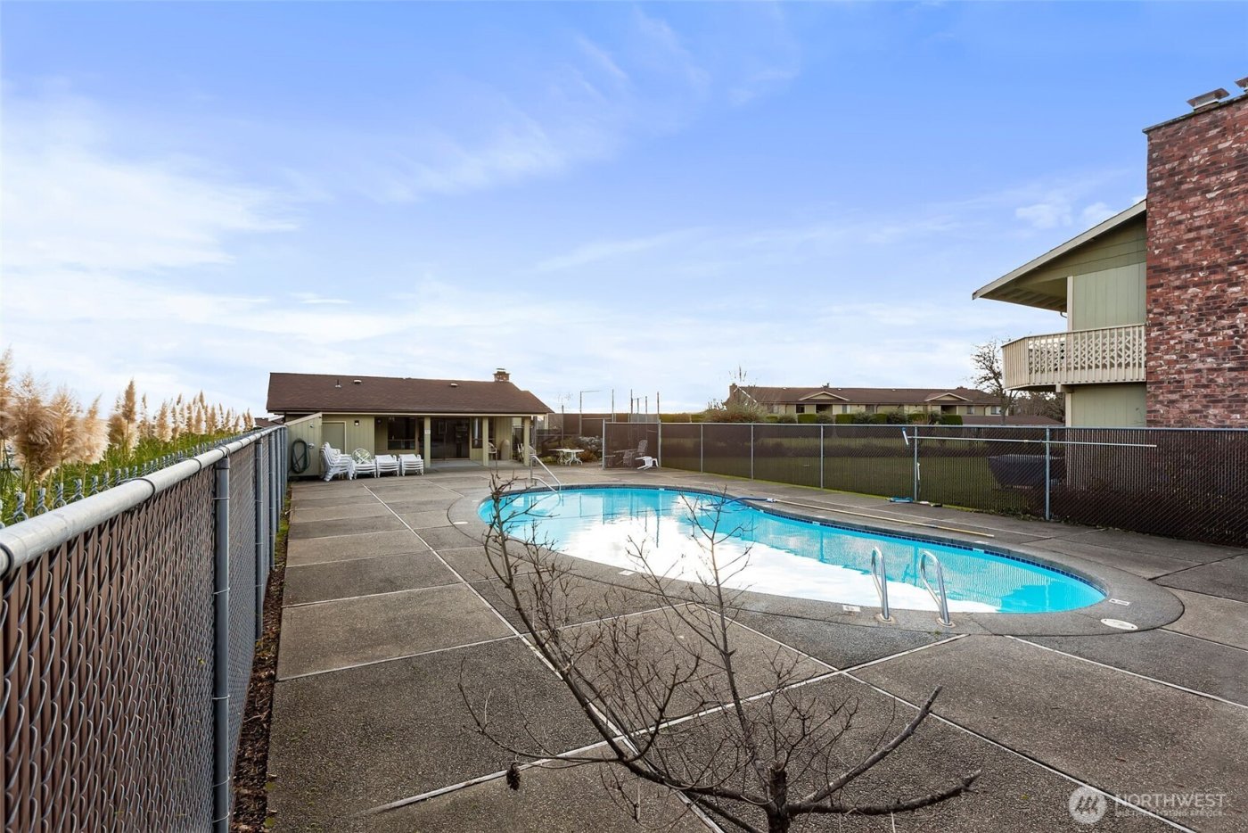 3570 Narrows View Lane #104, Bremerton, WA 98310