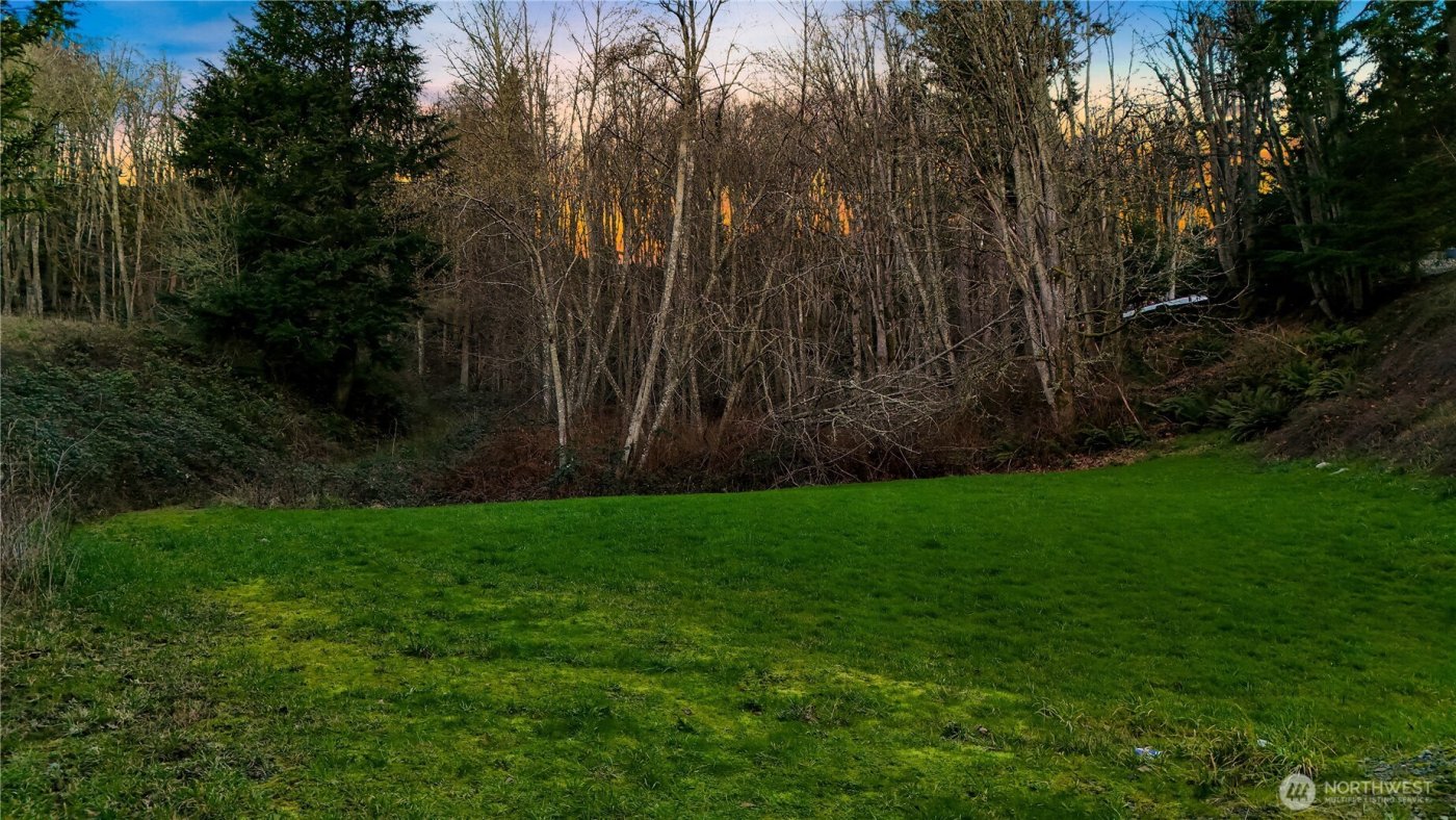 927 Grennan Place , Camano Island, WA 98282