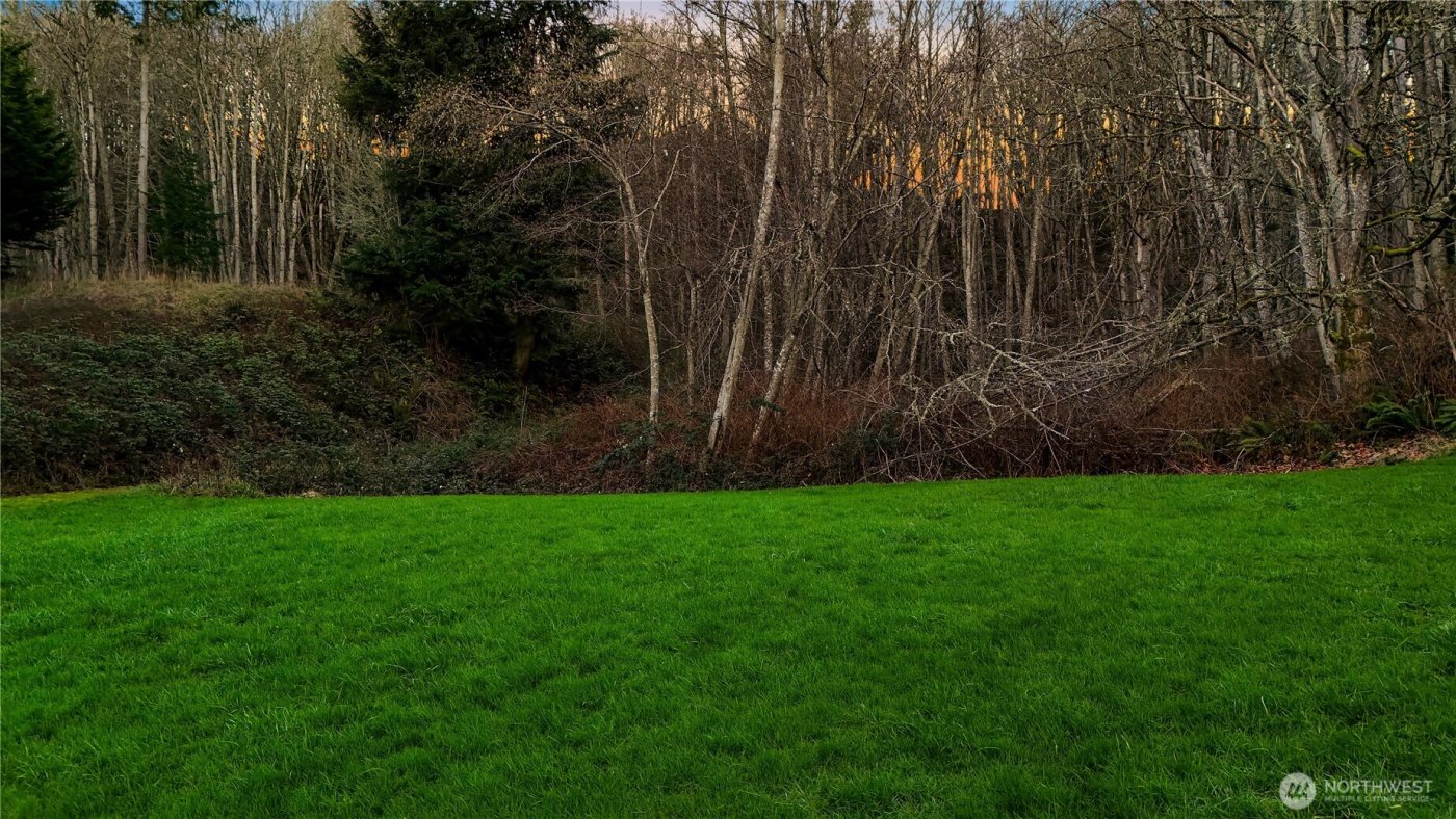 927 Grennan Place , Camano Island, WA 98282