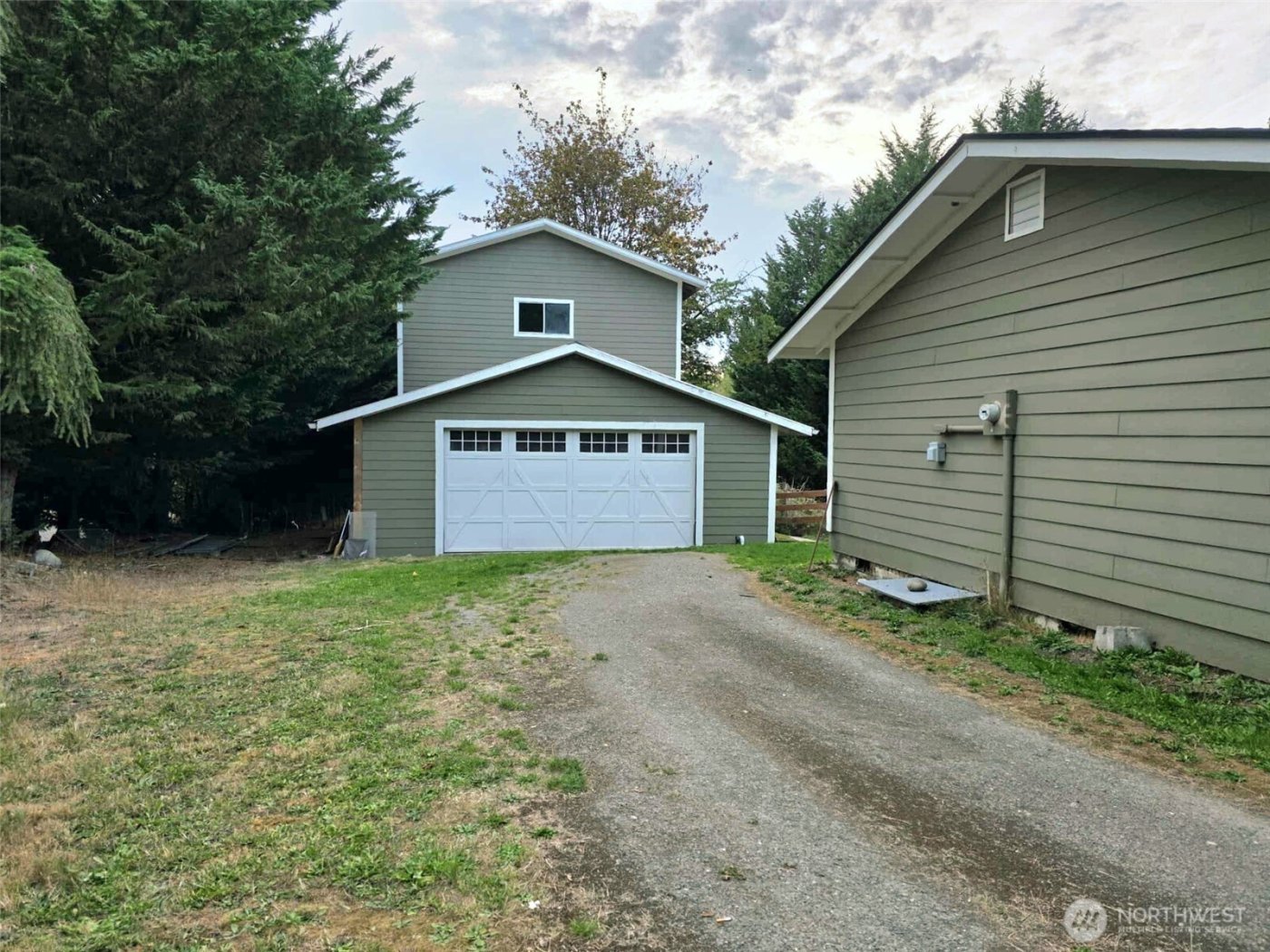 30118 14th Avenue E, Roy, WA 98580