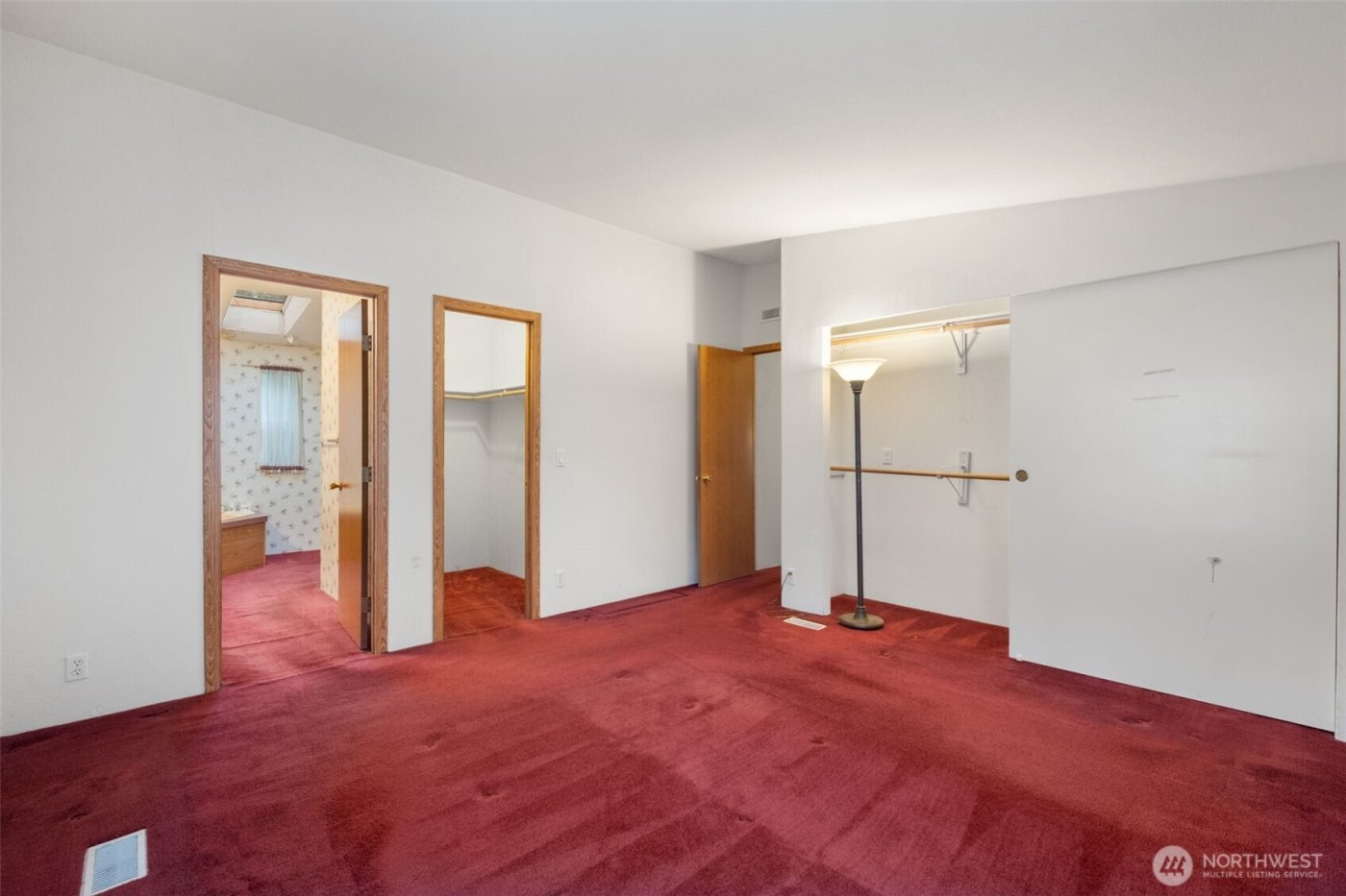 20481 Stephen Drive NE, Kingston, WA 98346