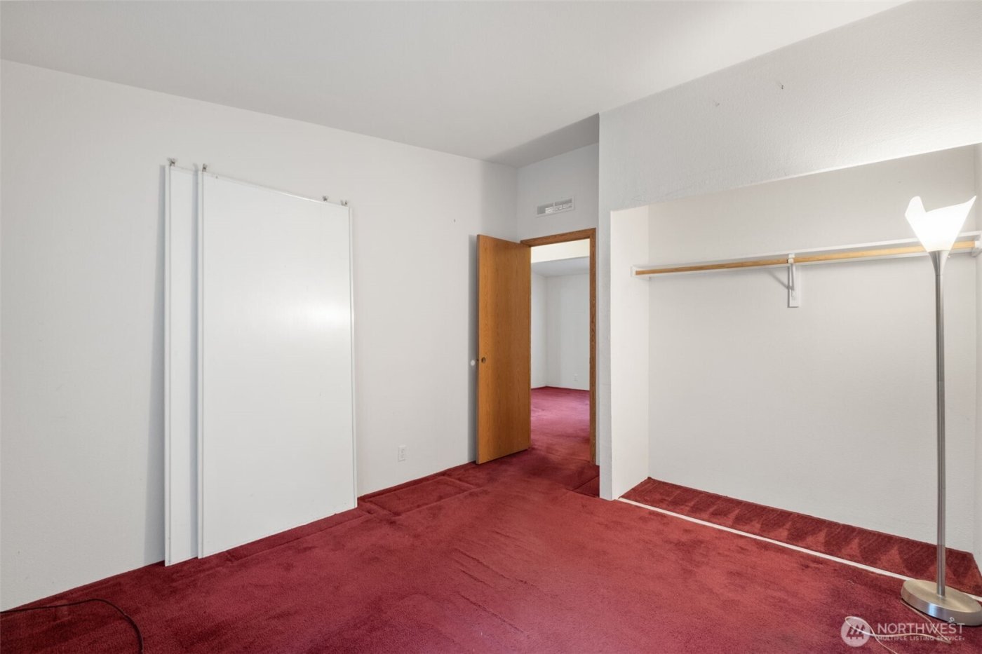 20481 Stephen Drive NE, Kingston, WA 98346