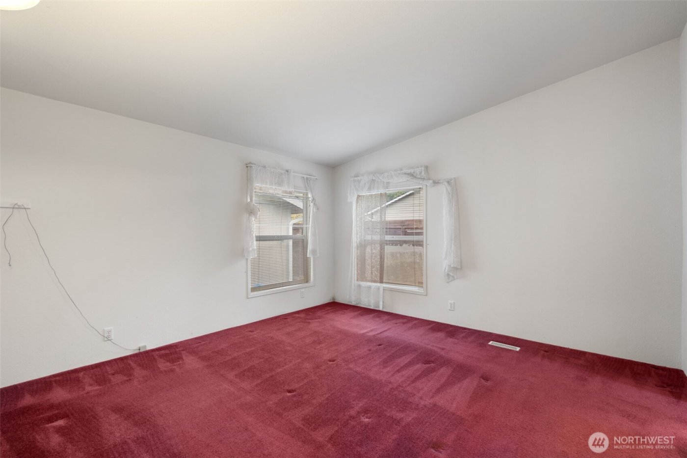 20481 Stephen Drive NE, Kingston, WA 98346